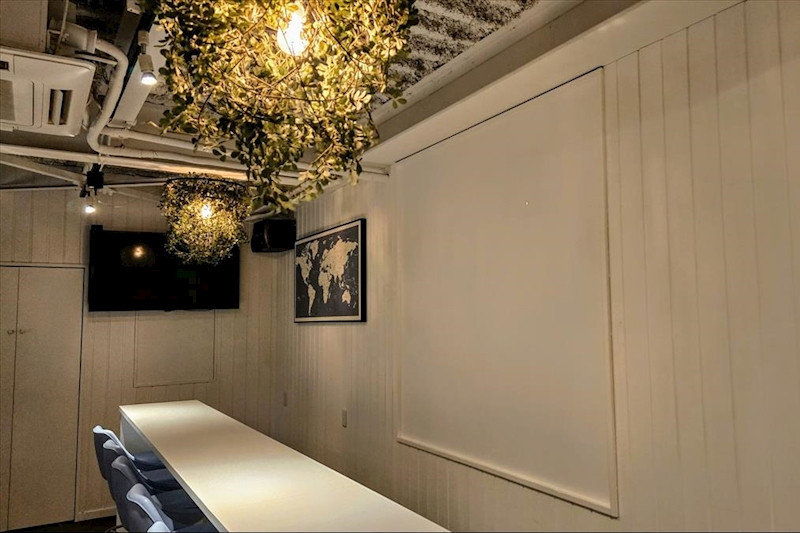 LIP CREAM/静岡駅付近画像83926